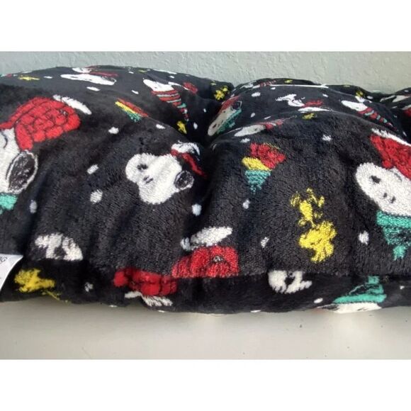 PEANUTS SNOOPY Puffy Coat Puffer Dog Pillow Pet BED Super Soft Christmas 36X27" - Picture 14 of 16